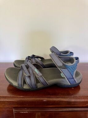 Teva Tirra Sandals Women Size 8.5 Bering Sea Hiking Outdoor